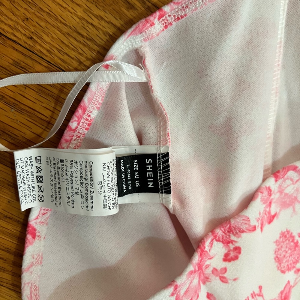 SHEIN Blue and White Sleeveless Top - Picture 5 of 11